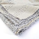 Kanthas:Kantha Queen White/Grey