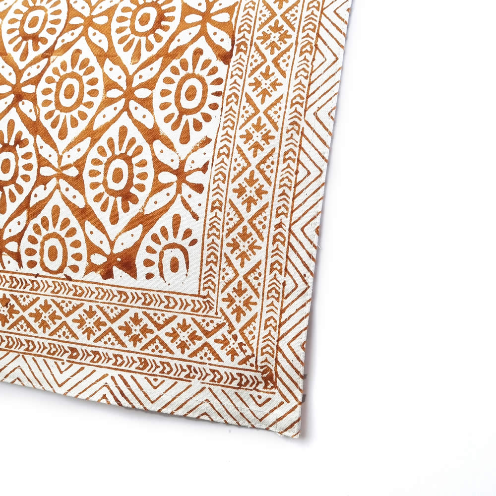 Table Runner – White & Gold Abstract Pattern