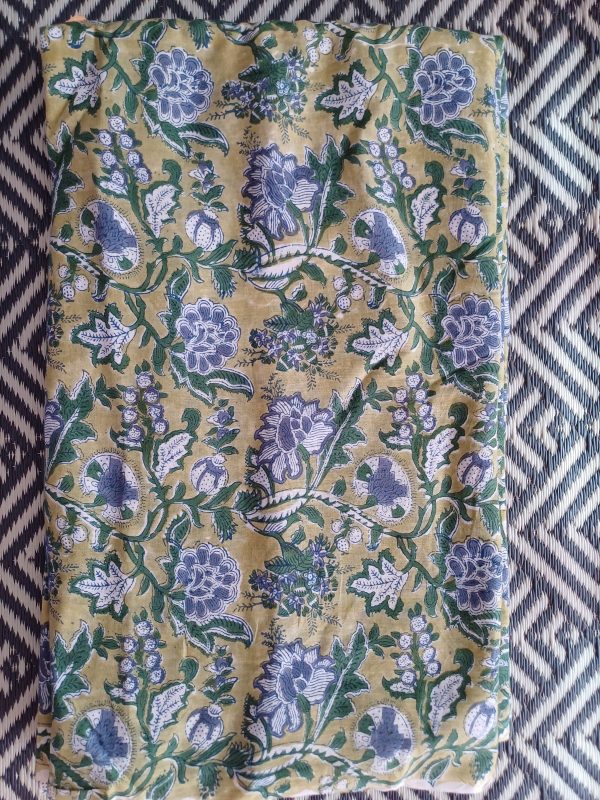 Fabric/Material:Fabric Yellow Blue Floral