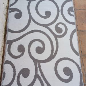 Carpets and Mats:Grey White Swirly - Small