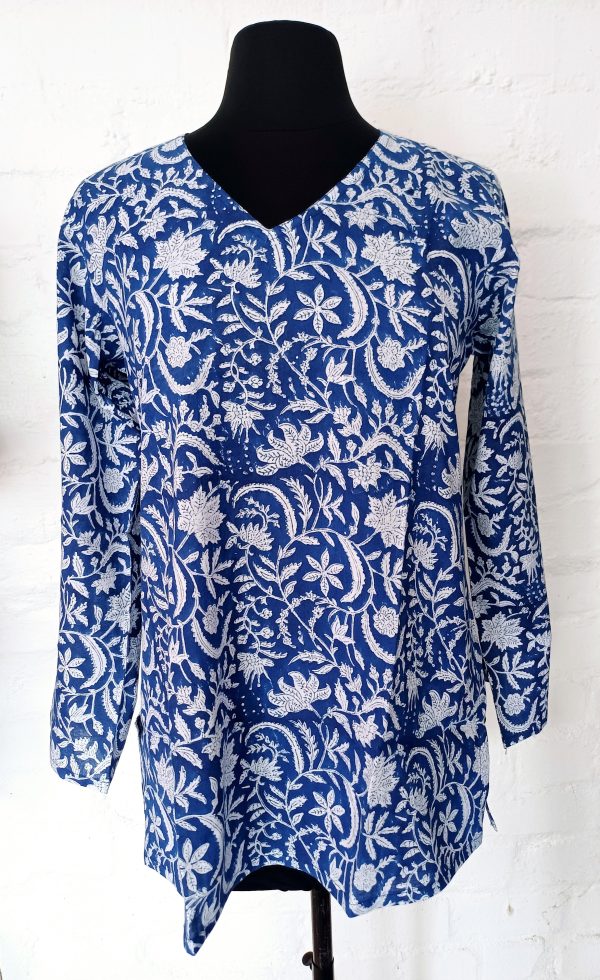 Women:Womens V-Neck - Blue White