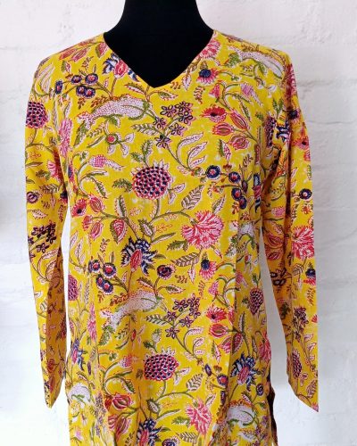 Women:Womens V-Neck - Yellow Floral