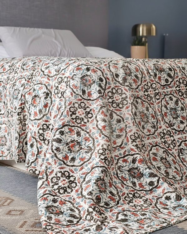 Bedspread Queen (Kantha) Screen Print Gudari (2 layer) - Cream Ornate - Image 5