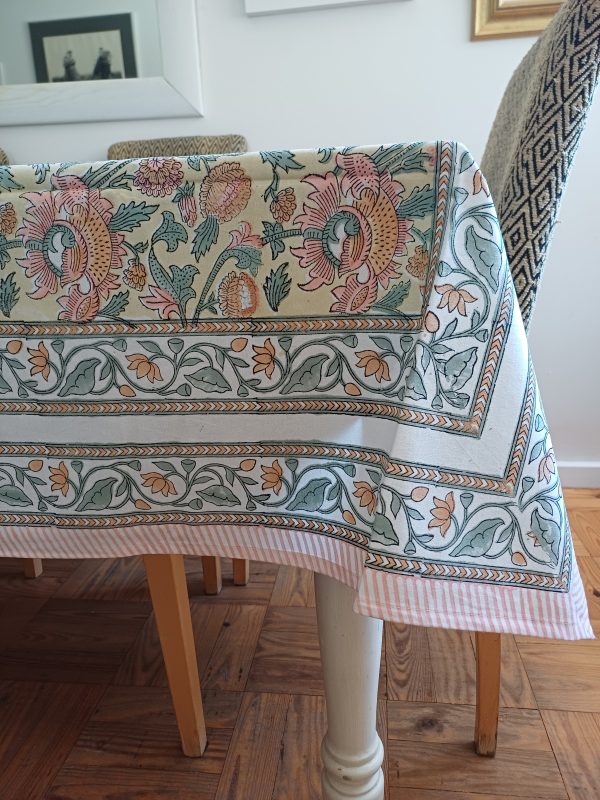 Table Cloth Yellow pink Block Print Mughal - 6 seater - Size: 150cm x 150cm - Image 2