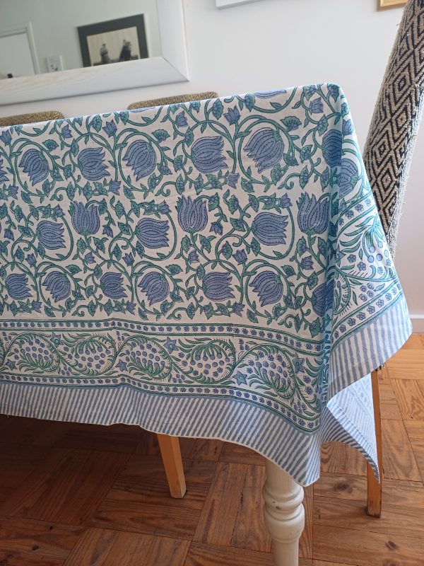 Table Cover Blues Block Print Mughal - 4 Seater - Size: 150cm x 150cm - Image 4