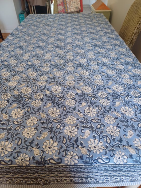 Table Cover Blue Floral Block Print Mughal - 8 seater - Size: 150cm x 220cm - Image 5