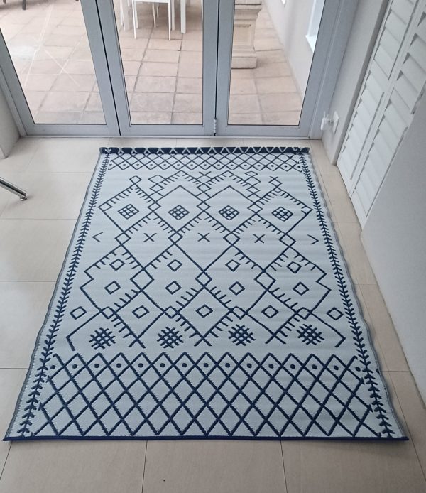 Carpets & Mats - Large Rolled Dark Blue - Image 2