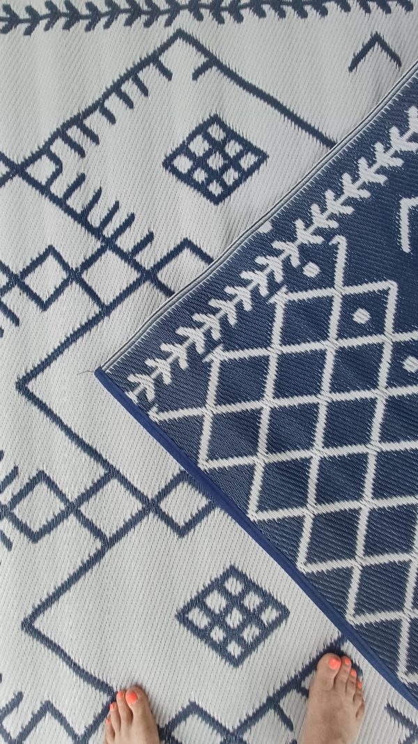 Carpets & Mats - Large Rolled Dark Blue - Image 3