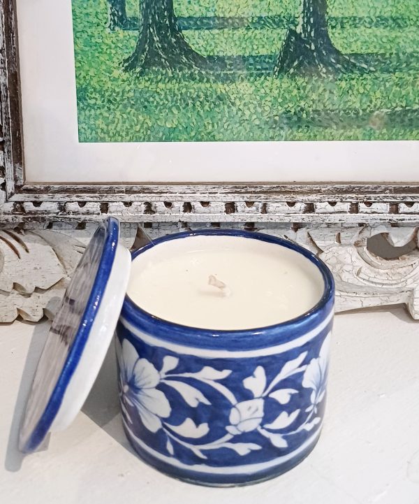 Pottery:Round Box/Blue Citronella & Vanilla Soy Candle pot