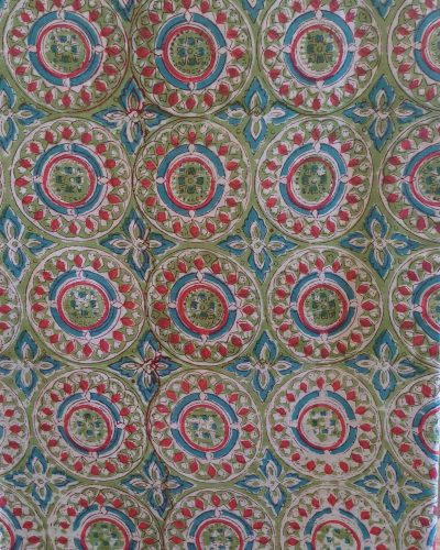 Fabric/Material:Fabric Green circular - Appx 113cm Wide