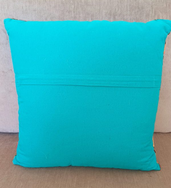 Cushions and Pillows:Cushion Velvet Turquoise - Image 3