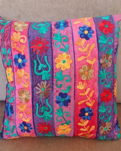 Cushions and Pillows:Cushion Velvet Maroon