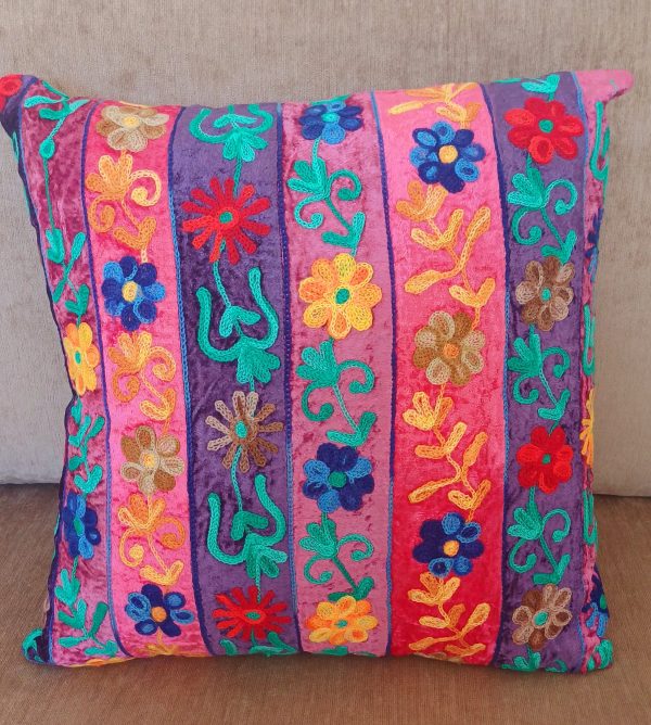 Cushions and Pillows:Cushion Velvet Maroon