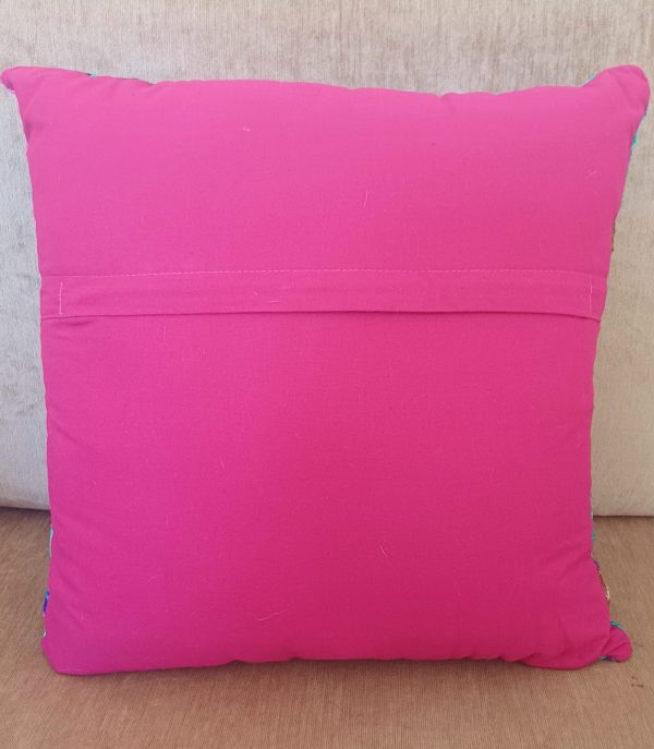 Cushions and Pillows:Cushion Velvet Maroon - Image 3