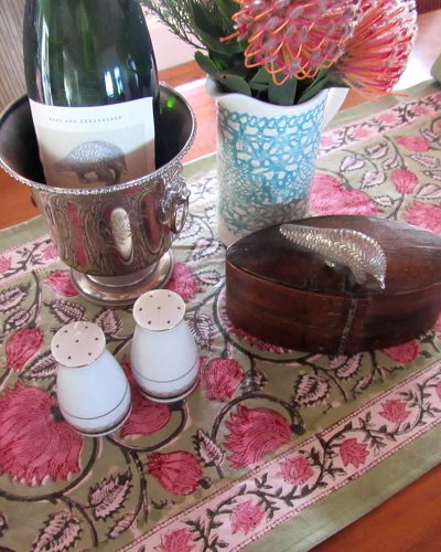 Table Runner – Green and Pink Floral Pattern