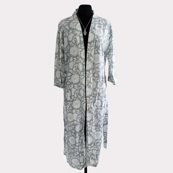 Ladies Cotton Dressing Gown - Grey and White Floral Pattern - Image 4