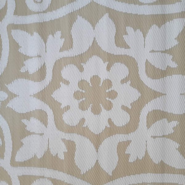 Carpets & Plastic Mats - Cream and White Ornat - Image 3