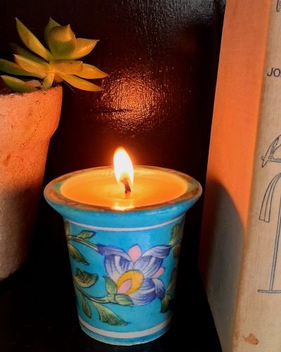 Small Planter Pot Soy Wax candle - Floral on Turquoise - Ylang Ylang